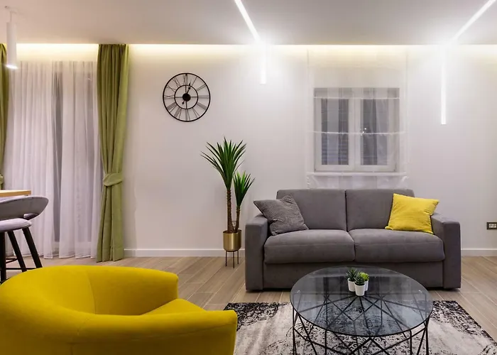 Downtown Marcius Luxury With Jacuzzi & Sauna Zadar