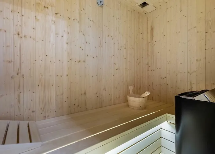 Appartement Downtown Marcius Luxury With Jacuzzi & Sauna *