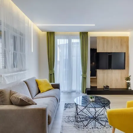 Downtown Marcius Luxury With Jacuzzi & Sauna Apartment