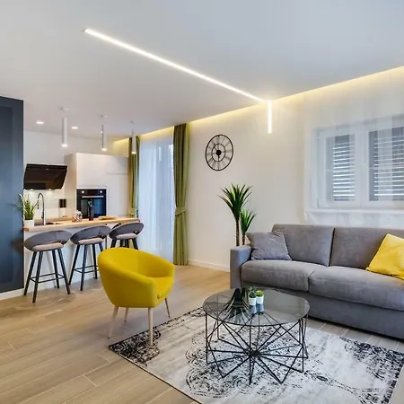 Downtown Marcius Luxury With Jacuzzi & Sauna * Zadar