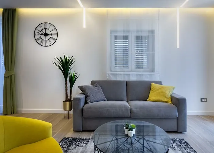 Downtown Marcius Luxury With Jacuzzi & Sauna * Zadar