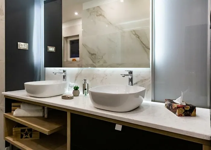 Downtown Marcius Luxury With Jacuzzi & Sauna Zadar