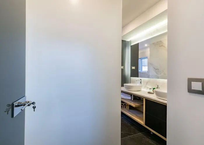 Downtown Marcius Luxury With Jacuzzi & Sauna Apartman Zadar