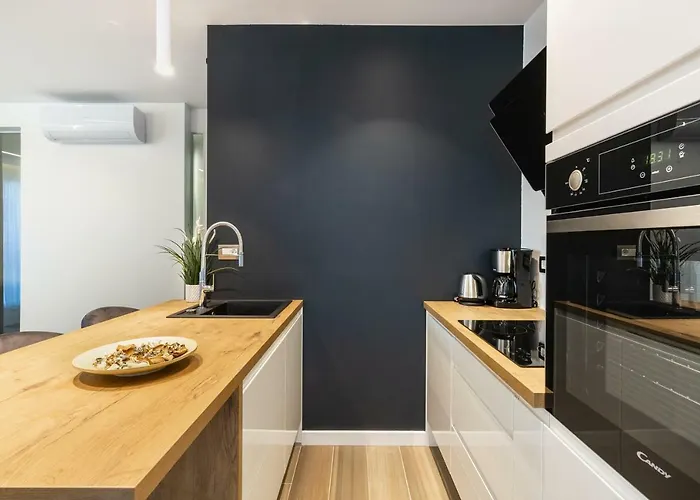 Downtown Marcius Luxury With Jacuzzi & Sauna Zadar