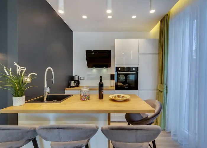 Downtown Marcius Luxury With Jacuzzi & Sauna * Zadar