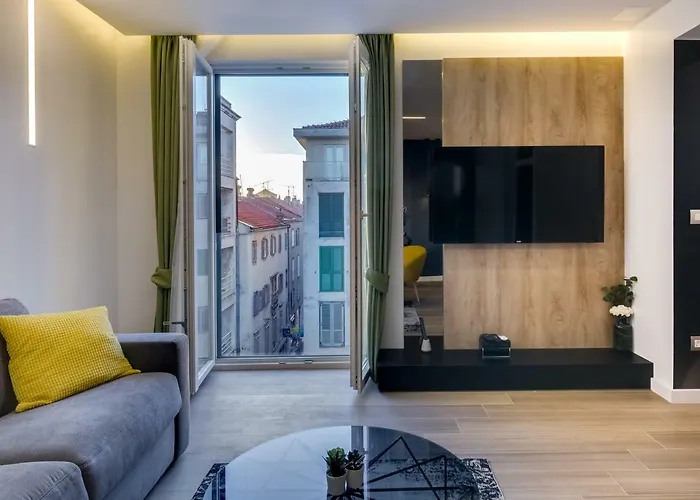 Downtown Marcius Luxury With Jacuzzi & Sauna * Zadar